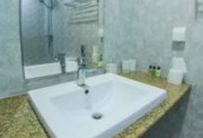 هتل White Sand Lodge