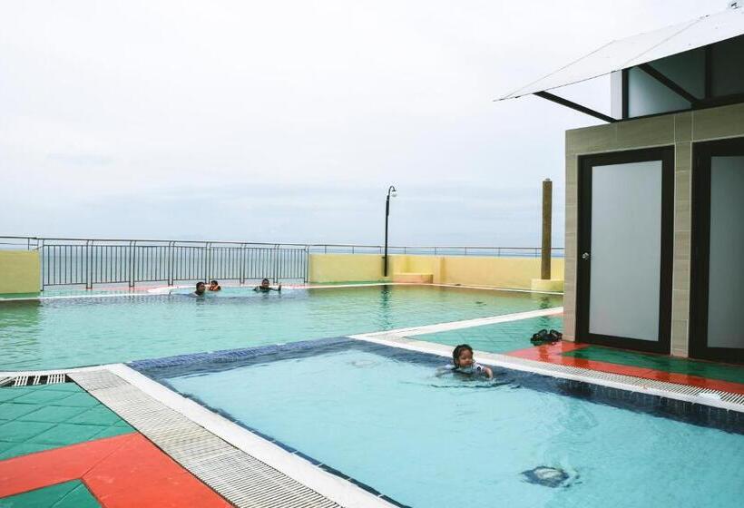 Leisure Cove Hotel & Apartments