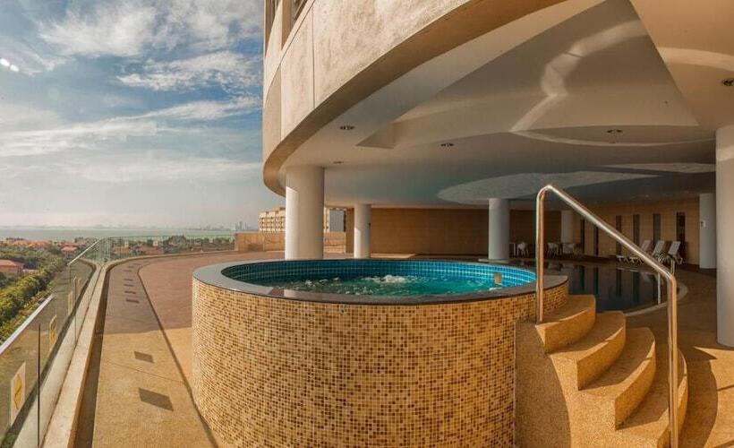 Luxfort 118 Service Suites