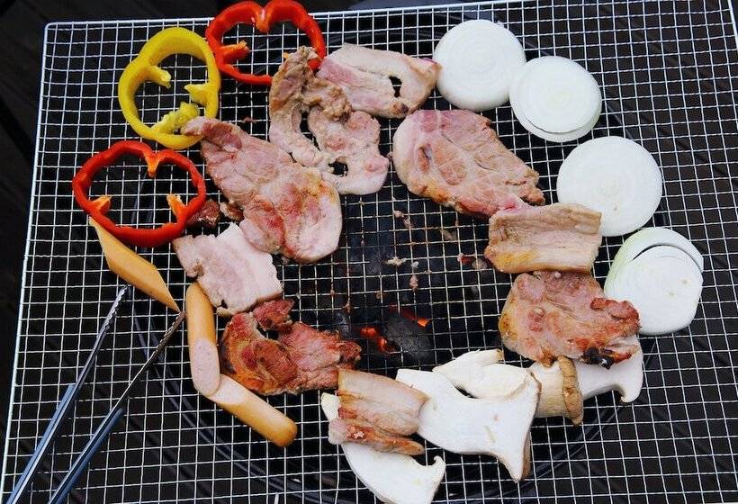 Namhae Montmartre Pension