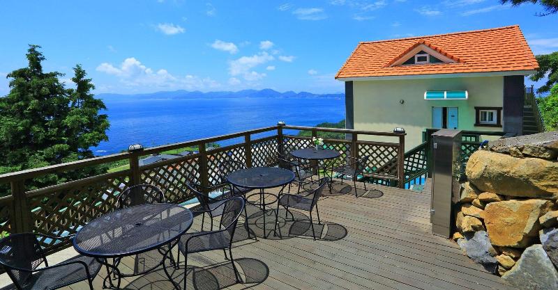 Namhae Montmartre Pension