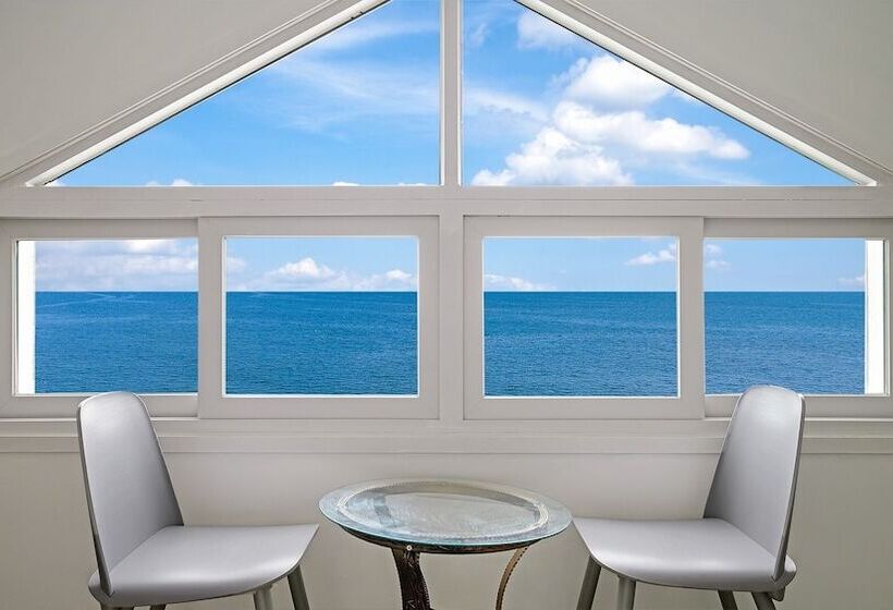 Namhae Montmartre Pension