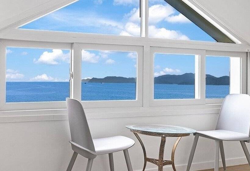 Namhae Montmartre Pension