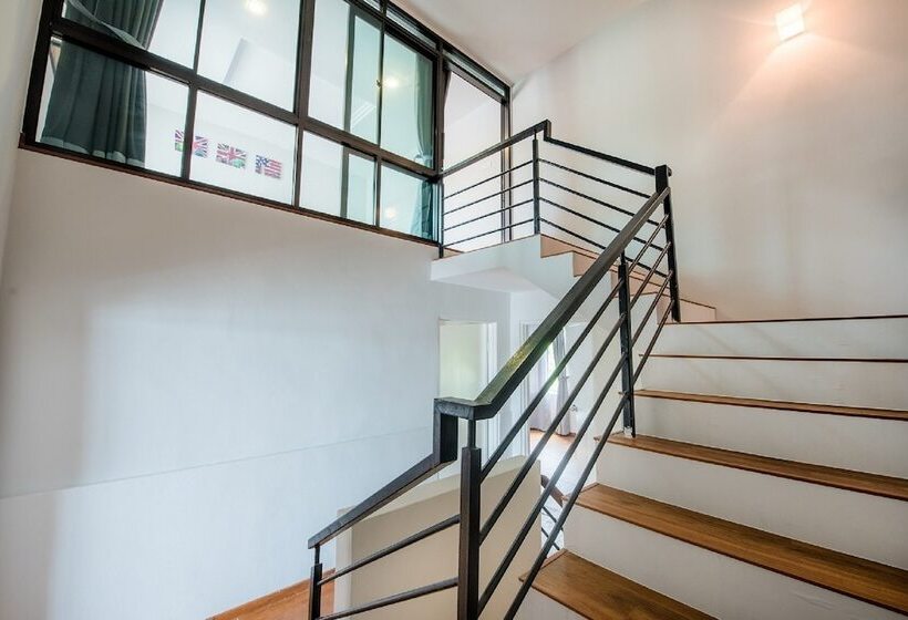 New Corner Shamrock Beach Villas Seaview