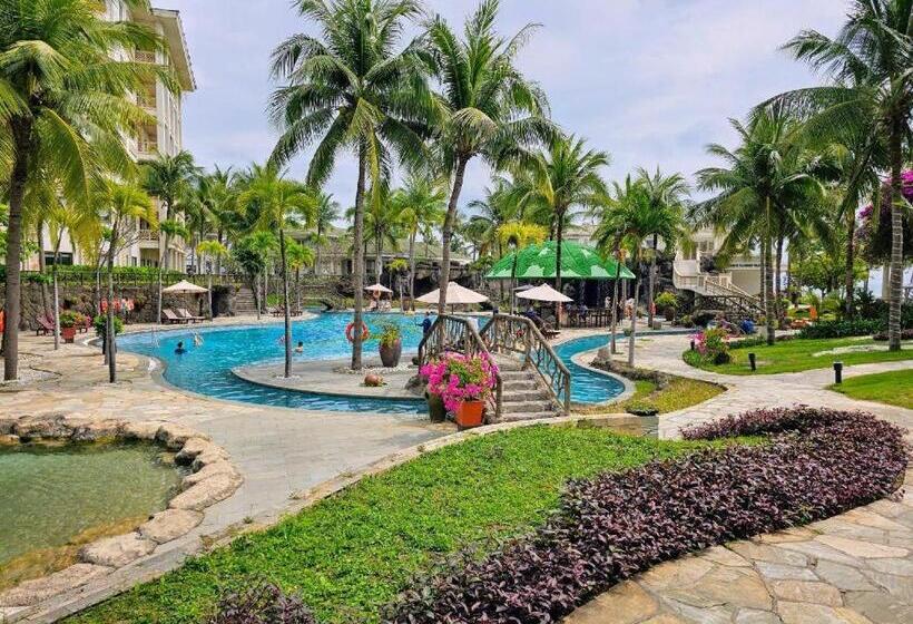 Olalani Resort And Condotel