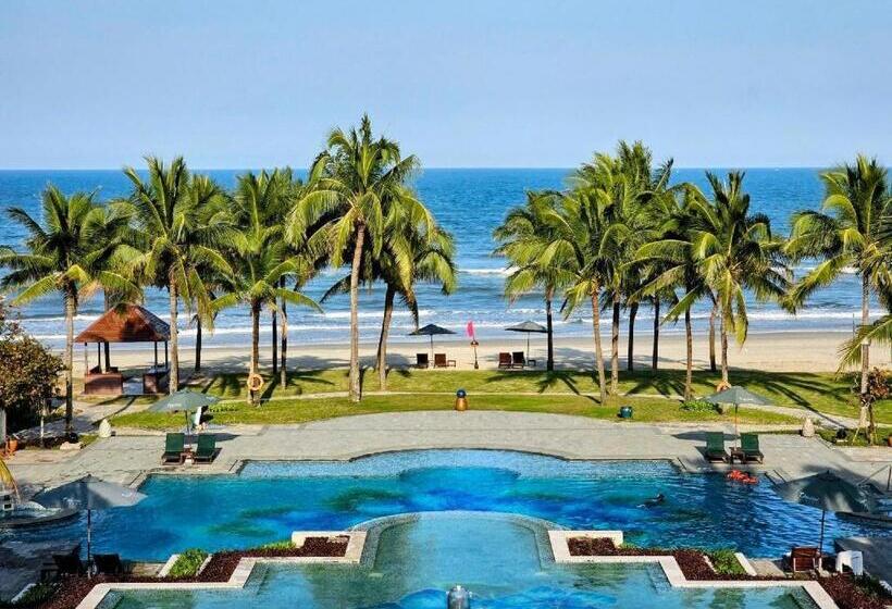 Olalani Resort And Condotel