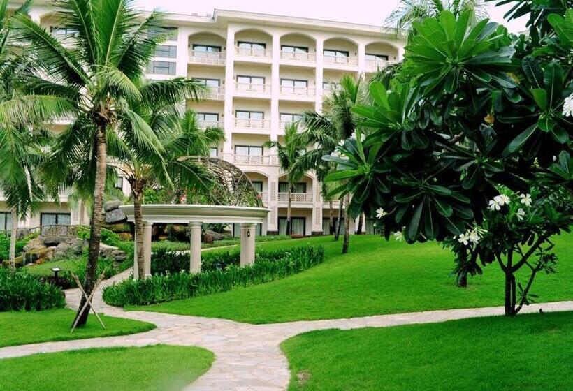 Olalani Resort And Condotel