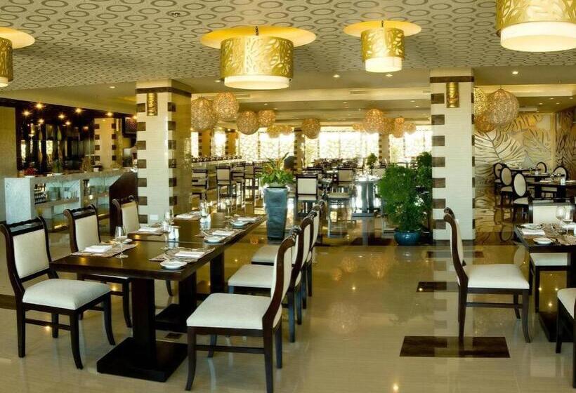 Olalani Resort And Condotel