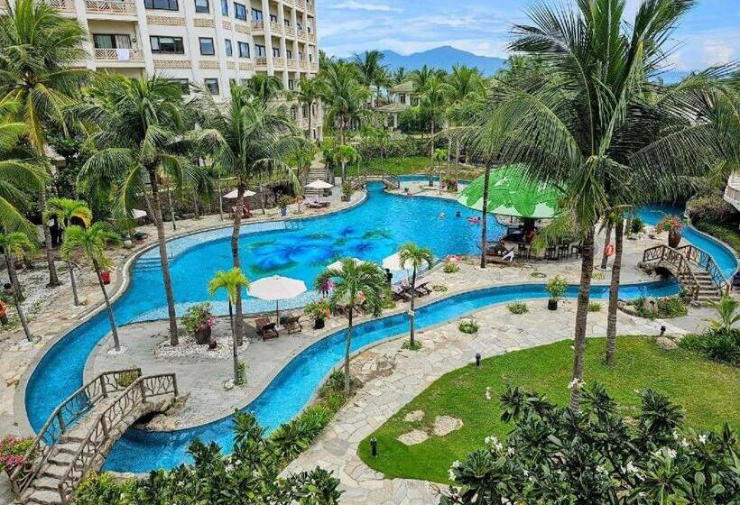 Olalani Resort And Condotel