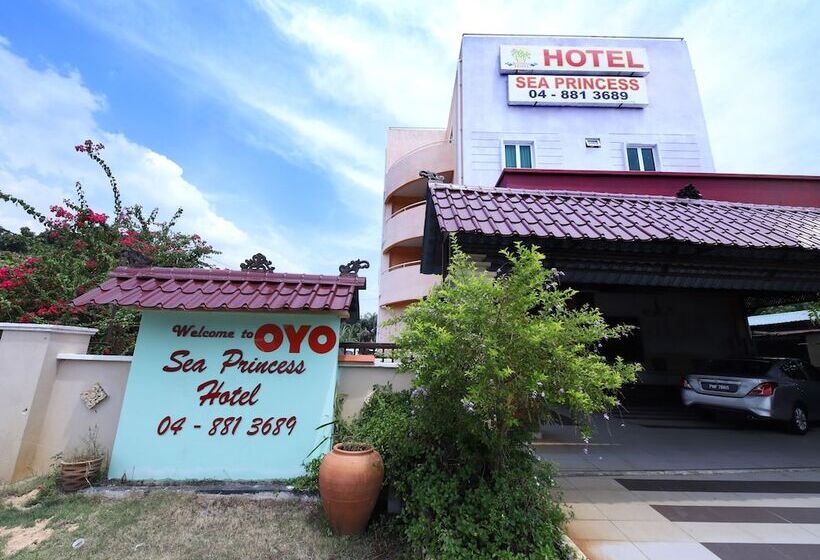 OYO 528 Sea Princess Hotel