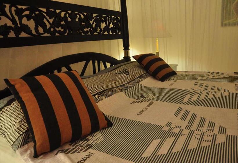 بنسيون Asantha Guest House