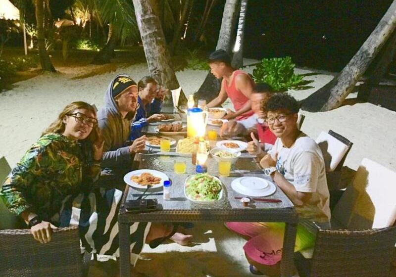 پانسیون Batuta Maldives Surf View