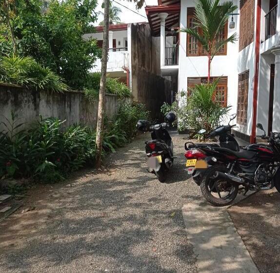 膳宿费 Sk House Resort Unawatuna