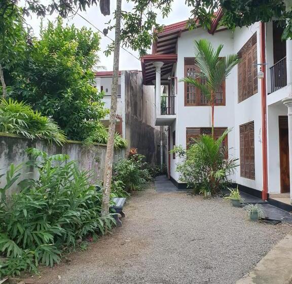 膳宿费 Sk House Resort Unawatuna