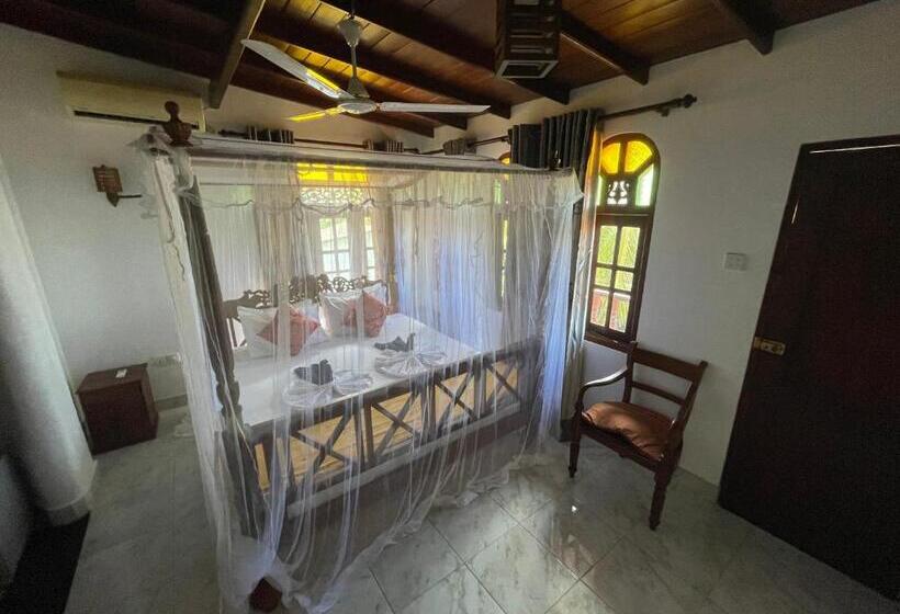 بنسيون Flamingo Guest House