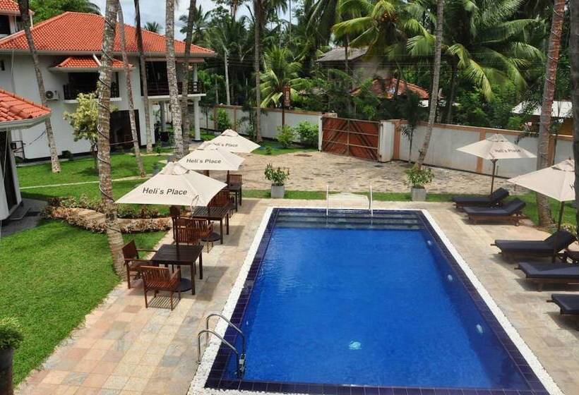 بنسيون Helis Place