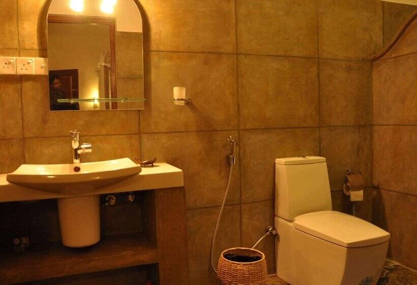 بنسيون Helis Place