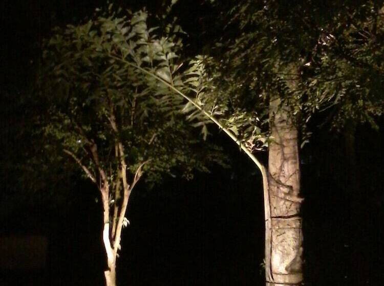 פנסיון Lanka Villas Holiday Resort