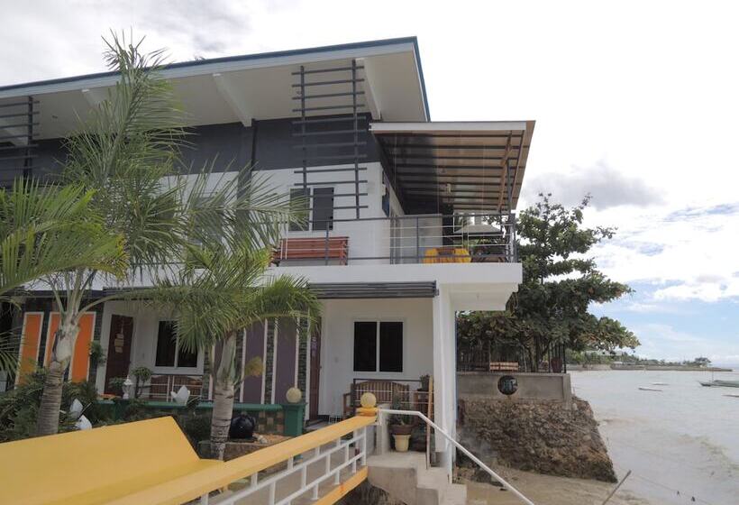 פנסיון L&m Hearthstones Lodge