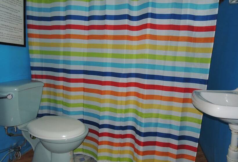 פנסיון L&m Hearthstones Lodge