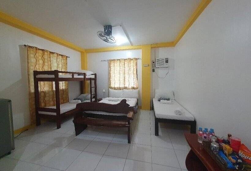 پانسیون Moalboal Tropics