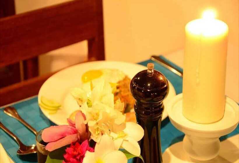 پانسیون Nala Island Village