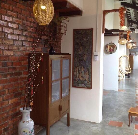 Pension Palm Mansion Boutique Suites