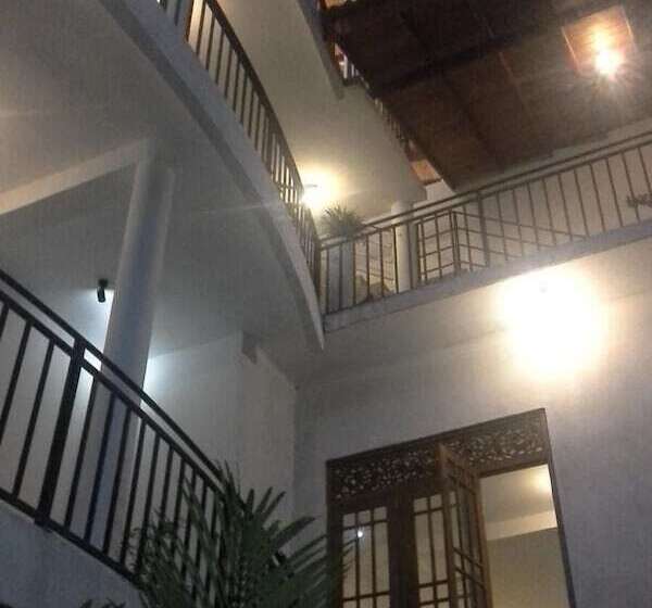 بنسيون Srimalis Residence