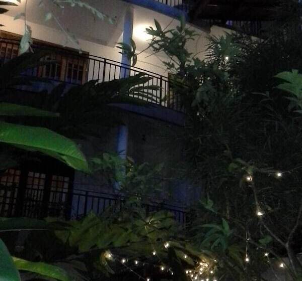 بنسيون Srimalis Residence