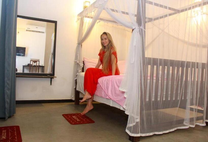 بنسيون Unawatuna Guest