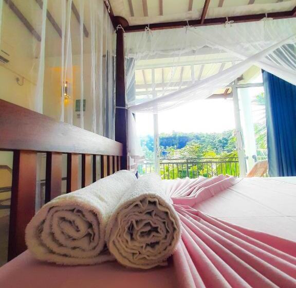 بنسيون Unawatuna Guest