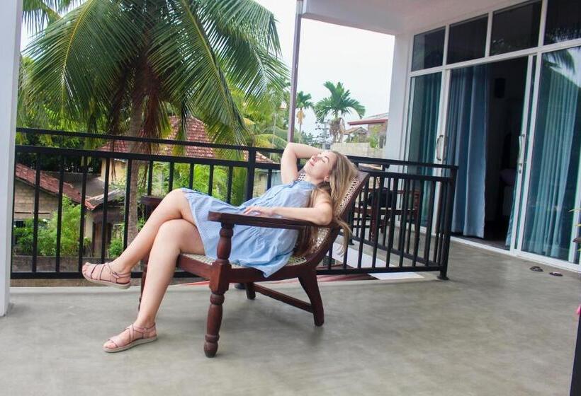 بنسيون Unawatuna Guest