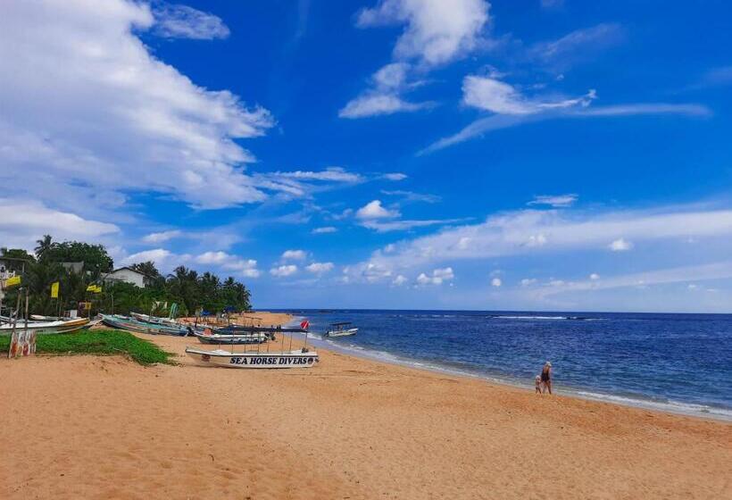 بنسيون Unawatuna Guest