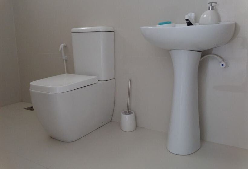 ペンション White Villa Ambalangoda