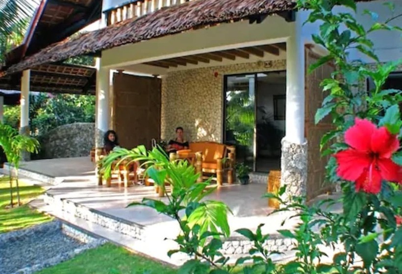 Dolphin House Resort Moalboal