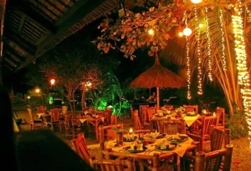 Dolphin House Resort Moalboal