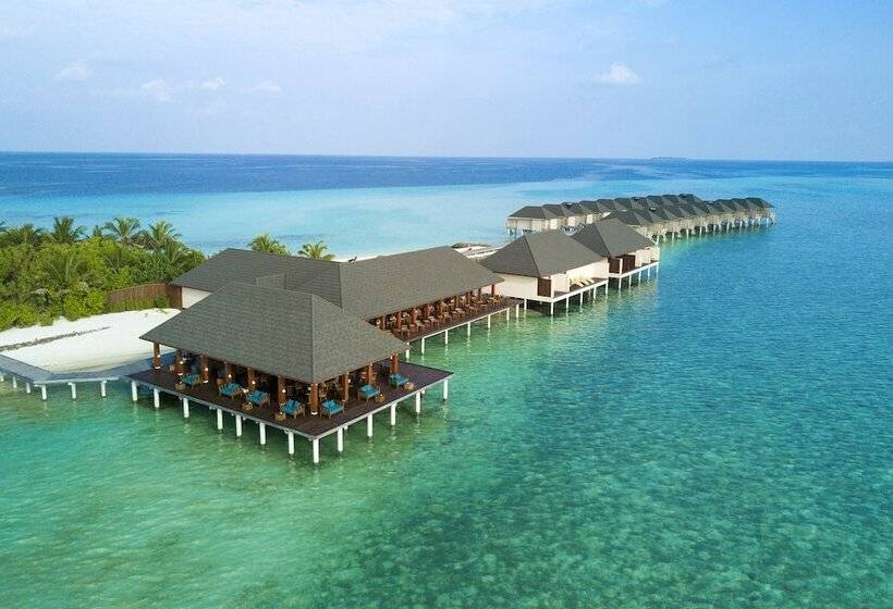 Summer Island Maldives Resort