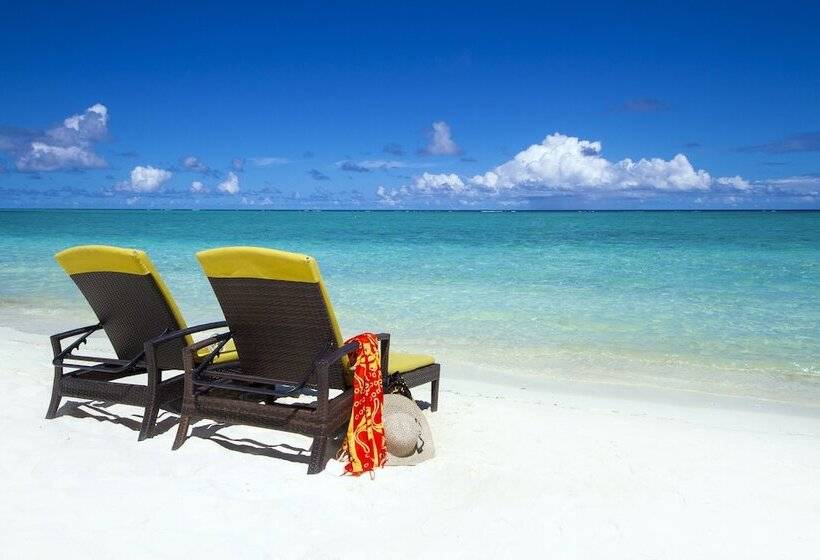 Summer Island Maldives Resort