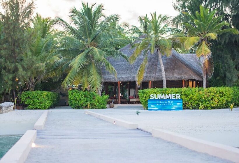 Summer Island Maldives Resort