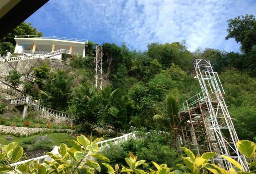 Oslob Seafari Resort