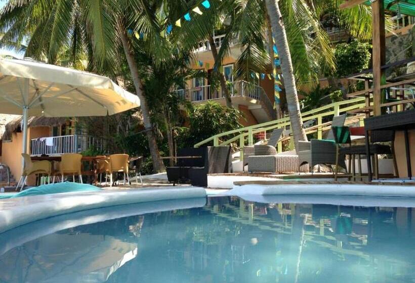 Oslob Seafari Resort