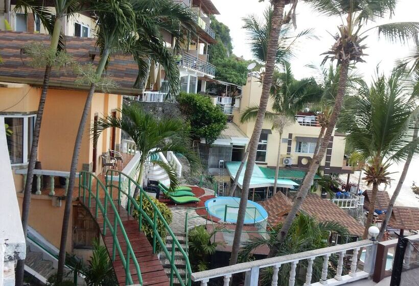 Oslob Seafari Resort