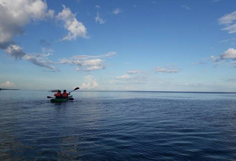 Oslob Seafari Resort