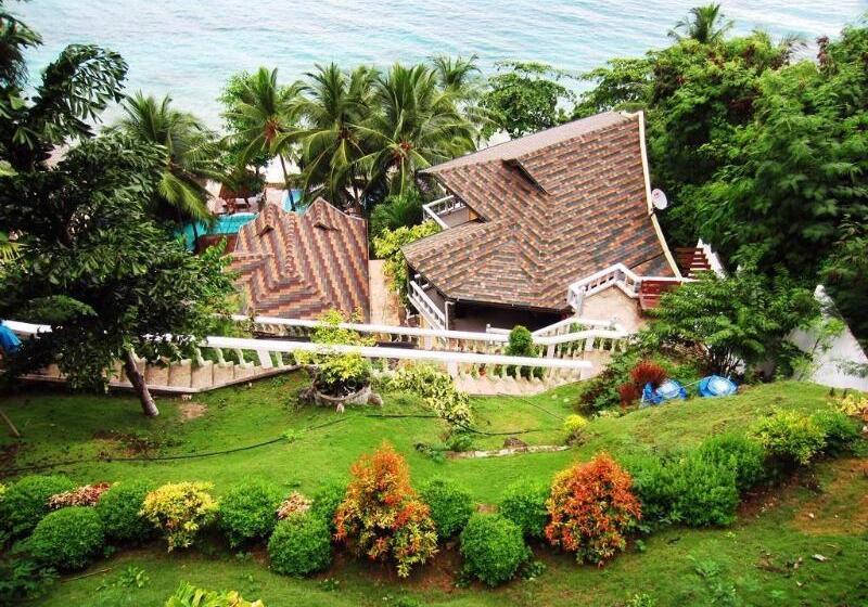 Oslob Seafari Resort