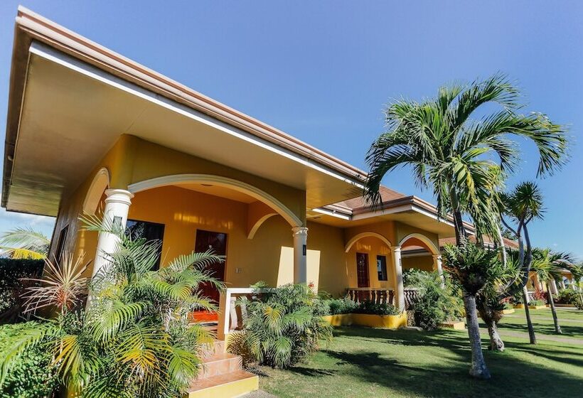 Turtle Bay Dive Resort