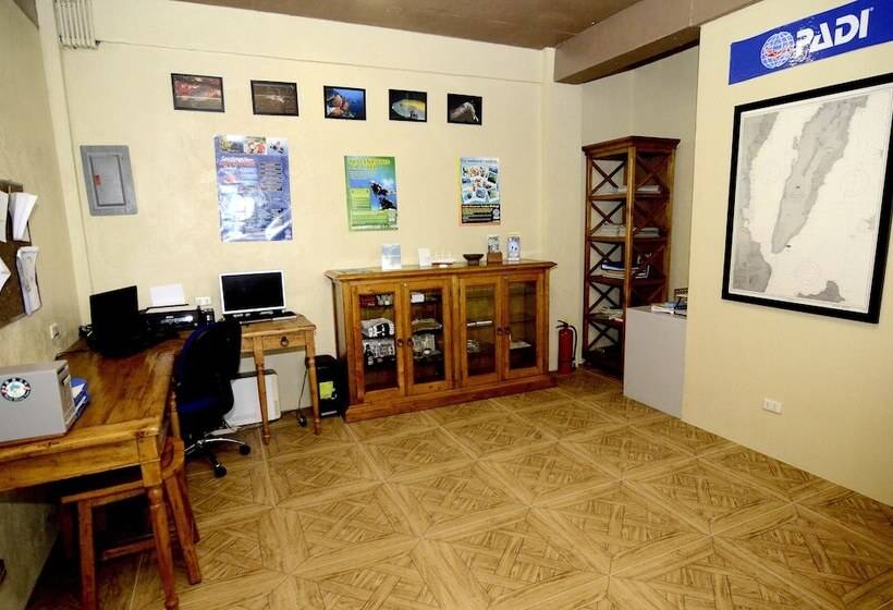 Turtle Bay Dive Resort