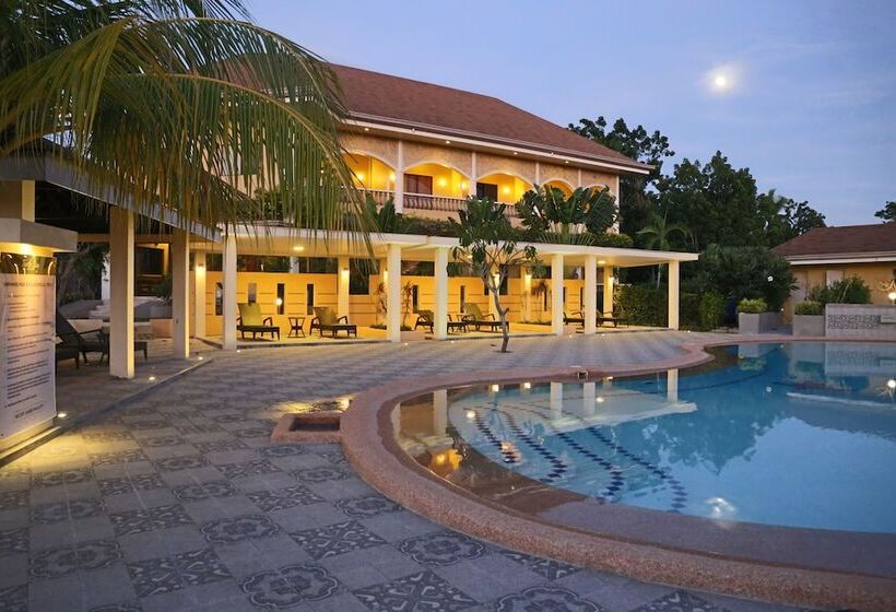 Turtle Bay Dive Resort