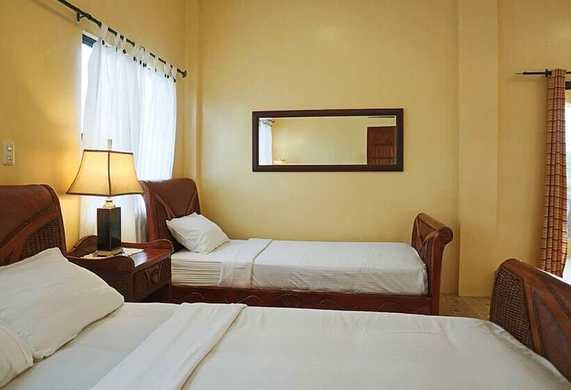 Turtle Bay Dive Resort