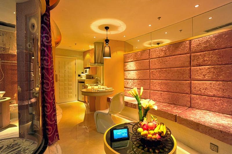 Bailing International Hotel And Apartment