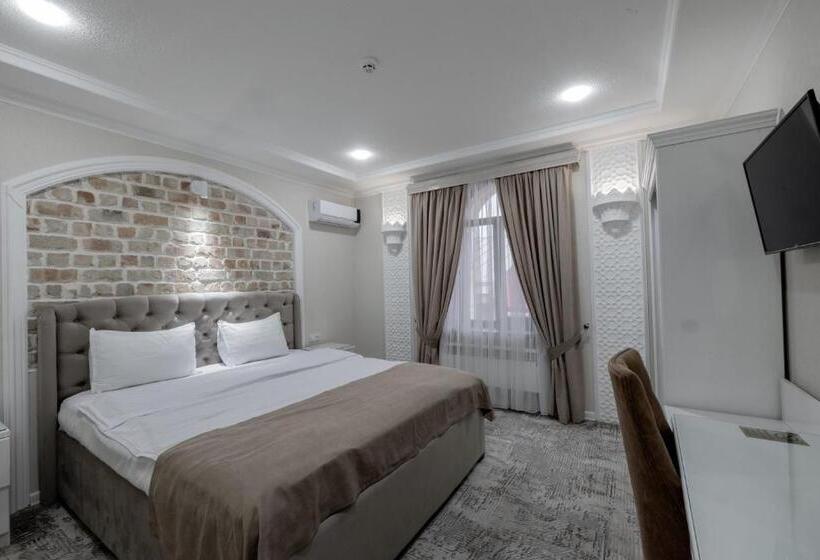 مبيت وإفطار Billuri Sitora